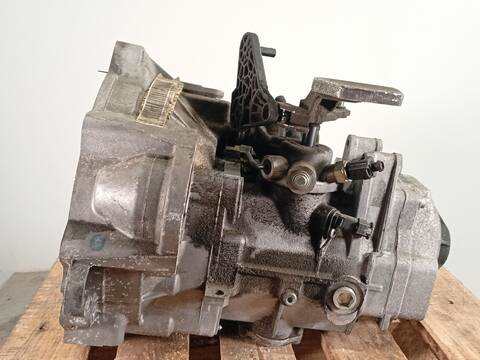 Foto 2ª: Caja Cambios Audi Q2 1.6 TDI 115CV 85KW [DDY] (2017)