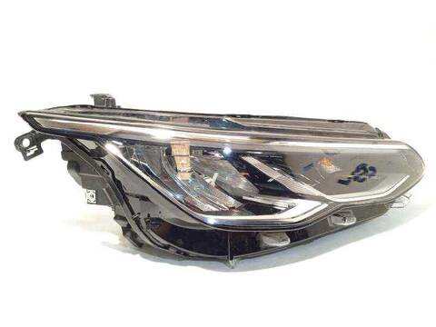 Faro Derecho Volkswagen Golf STYLE 131CV 96KW