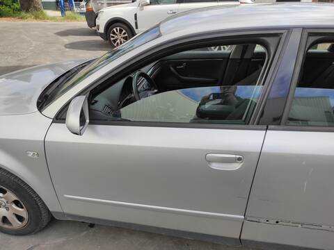 Puerta Delantera Izquierda Audi A4 AWX BERLINA