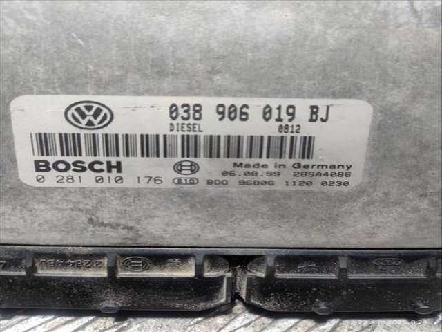 Foto 2ª: Centralita Motor ECU Volkswagen Passat AJM BERLINA (1996)