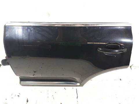 Foto 2ª: Puerta Trasera Izquierda Volkswagen Touareg TDI V6 225CV 165KW [BKS] (2006)