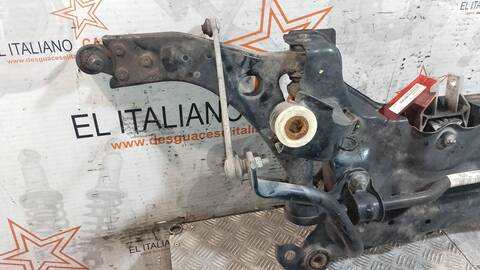 Foto 2ª: Puente Delantero Ford Focus TREND 95CV 70KW [T3DA] (2013)