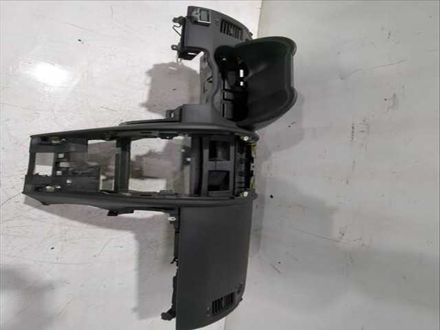 Foto 2ª: Salpicadero Renault Megane 1.9 DCI BM0G CM0G) 120CV 88KW II BM0/1_ CM0/1_) [F9Q 800]