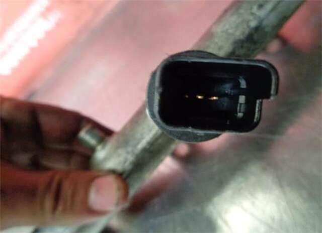 Foto 3ª: Rampa Inyectora Citroen Xsara 2.0 HDI [RHY (DW10TD)]