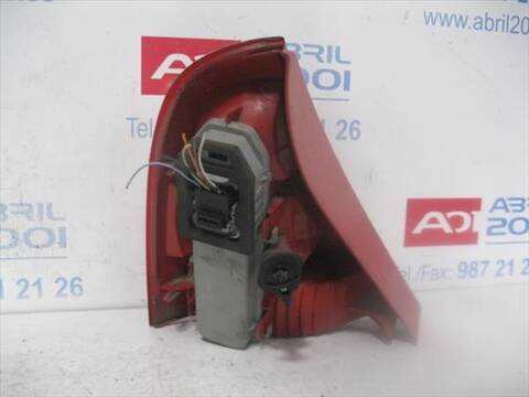 Foto 2ª: Piloto Trasero Derecho Renault Clio 1.5 DCI B/CB08) 82CV 60KW [D / K9K B7] (2003)
