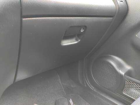 Guantera Honda Hrv D16W1 GH)