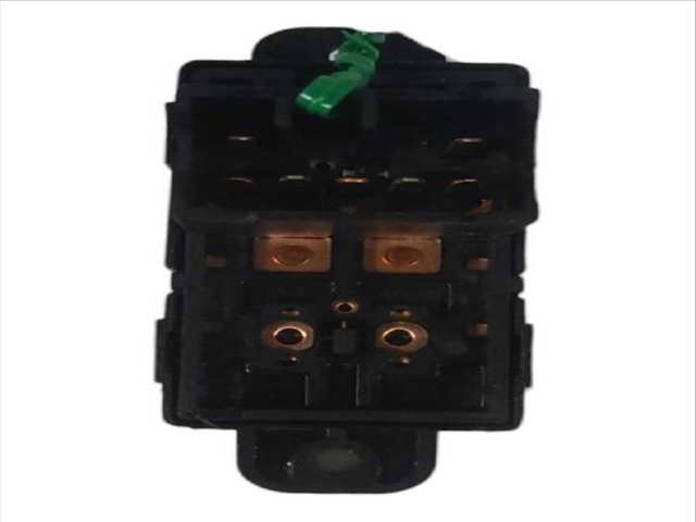 Foto 3ª: Botonera Elevalunas Kia Carens 1.7 CRDI (2013)