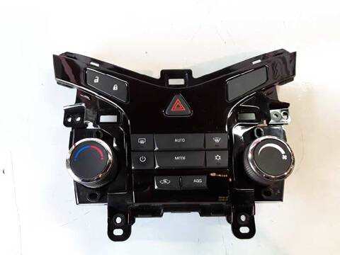 Mando Climatizador Chevrolet Cruze LS 150CV