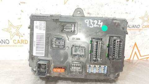 Caja Reles Fusibles Peugeot 407 SPORT 136CV 100KW