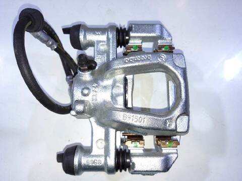 Pinza Freno Trasera Derecho Mercedes Clase V 200 2.1 CDI CAT 136CV 100KW