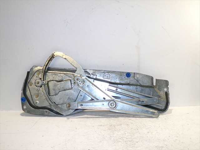 Foto 3ª: Elevalunas Eléctrico Delantero Izquierdo Volvo V70 2.4 G RANCHERA, 1997-2000 [B5254T] (1998)