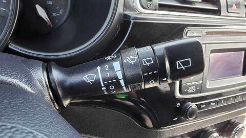 Mando Luces Kia Rio CONCEPT 86CV 63KW