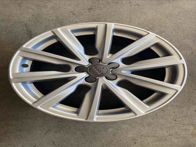 LLanta Chapa Audi A1 1.6 TDI 105CV