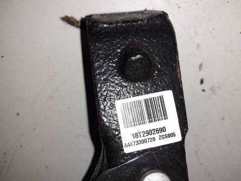 Foto 3ª: Mangueta Delantera Derecha Mercedes Clase V 200 136CV 100KW (2014)