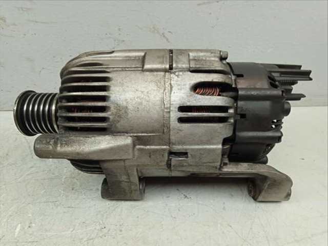 Foto 2ª: Alternador Bmw Serie 5 518 2.0 16V DIESEL BERLINA 163CV 120KW [204D4] (2007)