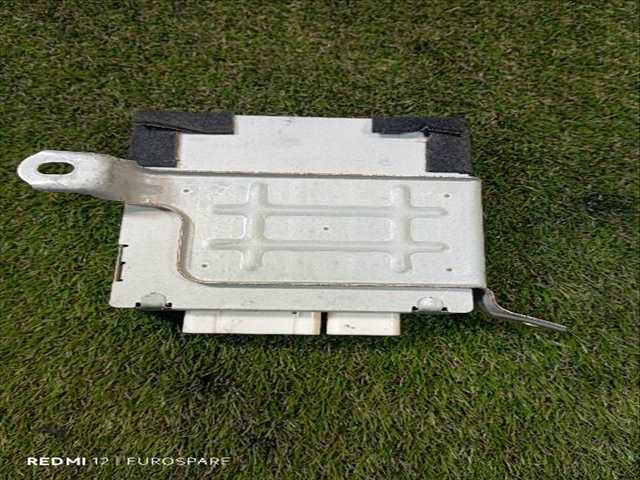 Foto 3ª: Caja Reles Fusibles Lexus LX 4.7 G 470 V8 (2002)