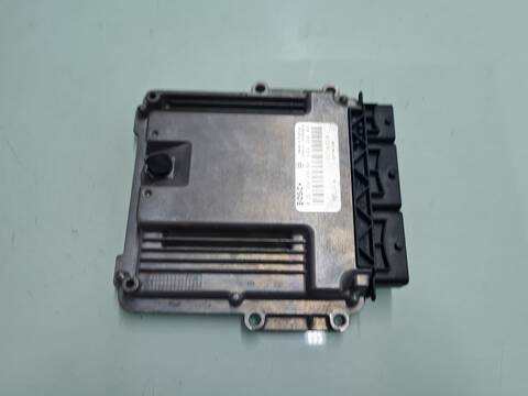 Centralita Motor ECU Renault Clio BUSINESS 90CV 66KW