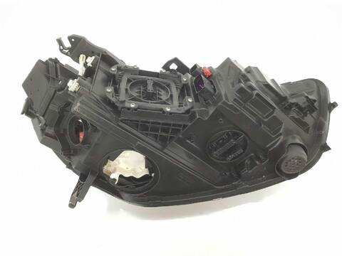 Foto 3ª: Faro Derecho Audi A6 3.0 V6 24V TDI 218CV [CLAB] (2014)