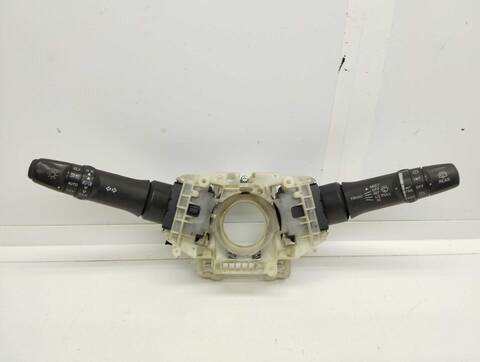 Mando Luces Mitsubishi Outlander 2.0 DI-D INTENSE 140CV 103KW
