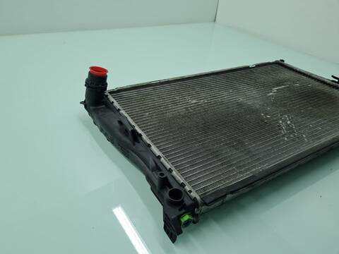 Foto 3ª: Radiador Motor Bmw Serie 1 114 118D BERLINA 143CV 105KW [N47D20C] (2008)