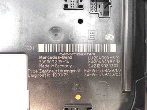 Foto 3ª: Caja Reles Fusibles Mercedes Clase C 160 C 220 CDI 204.008) 170CV 125KW [651911] (2010)