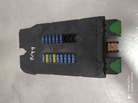 Caja Reles Fusibles Mercedes Vito 112 CDI 638.094) 122CV 90KW CAJA CERRADA