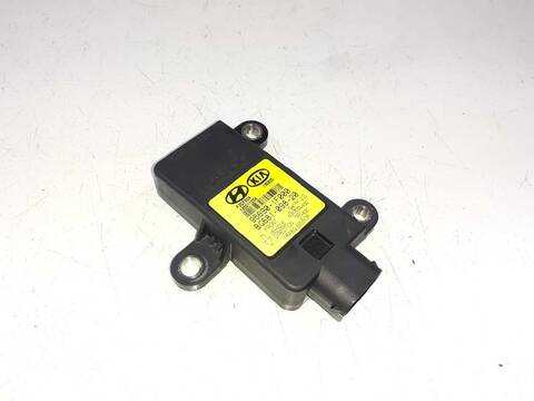 Centralita Motor ECU Kia Sportage EMOTION 4X2 116CV 85KW
