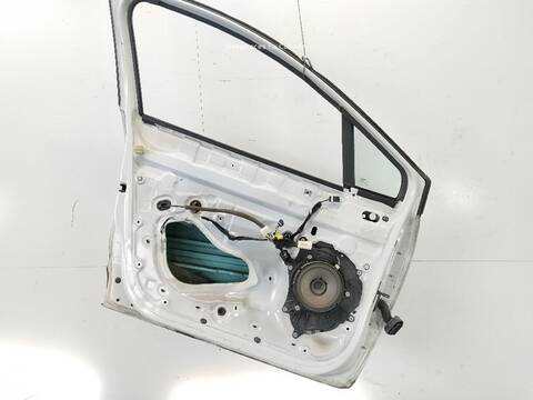 Foto 3ª: Puerta Delantera Izquierda Renault Clio 1.5 DCI 75 75CV [K9K 608] (2012)