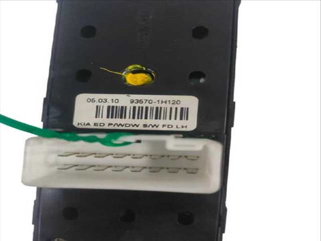 Foto 3ª: Botonera Elevalunas Kia Ceed 1.6 HATCHBACK HATCHBACK ED) (2006)