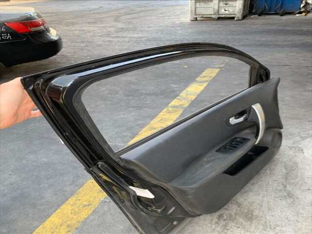 Foto 2ª: Puerta Delantera Izquierda Nissan Qashqai 2.0 DCI 150CV [M9R 832] (2010)