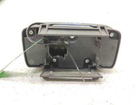 Foto 3ª: Mando Luces Ford Fiesta BLACK EDITION 100CV 74KW [SFJB] (2013)