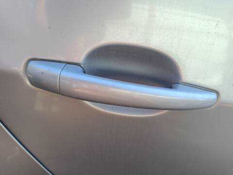 Maneta Exterior Trasera Derecha Peugeot 5008 ACCESS 120CV 88KW