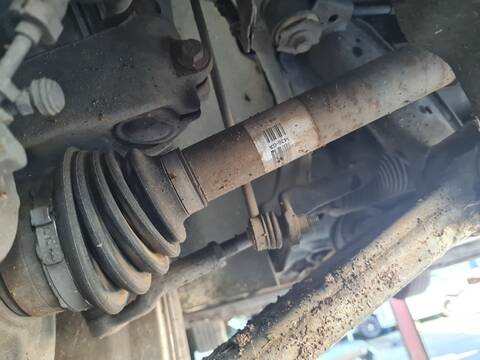 Transmision Delantera Derecha Ford C Max TREND PLUS 120CV 88KW CEU)