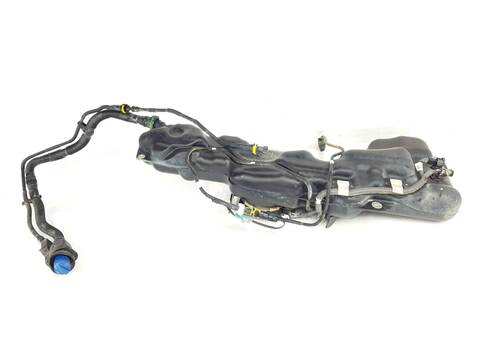 Deposito AdBlue Toyota Hilux EXTRA CAB GX 4X4
