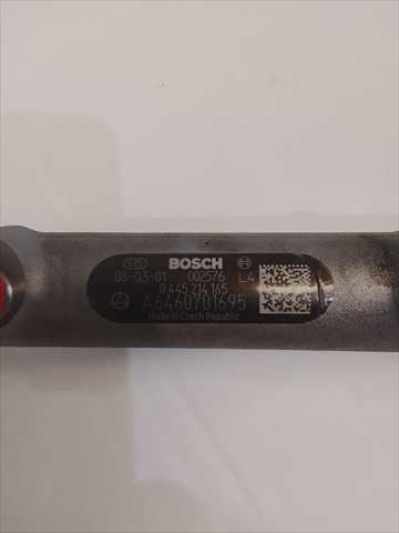 Foto 4ª: Rampa Inyectora Mercedes Clase CLK 220 2.2 DIESEL [OM646.963] (2008)