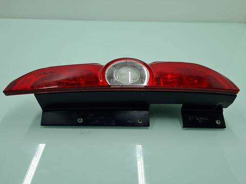 Foto 3ª: Piloto Trasero Derecho Fiat Doblo DYNAMIC 90CV 66KW [199A3000] (2010)
