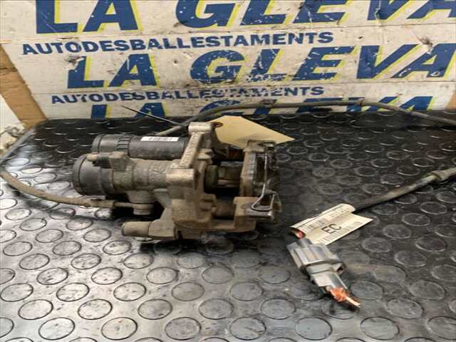 Foto 2ª: Pinza Freno Trasera Izquierdo Land Rover Range 2.0 TD 180CV [204DTD-AJ20D4] (2016)