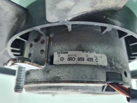 Foto 4ª: Electroventilador Volkswagen Polo 1.2 TDI 75CV 55KW [CFWA] (2011)