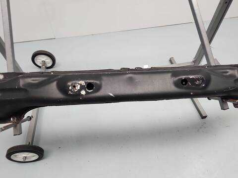 Foto 3ª: Refuerzo Paragolpes Delantero Mercedes Sprinter 310/311/313/314/316 CDI 906.631/633/635/637) 114CV 84KW CAJA CERRADA [651955] (2016)