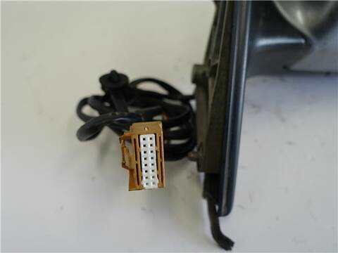 Foto 3ª: Retrovisor Izquierdo Audi A4 1.9 TDI 96KW) AVANT 130CV [AVF] (2004)