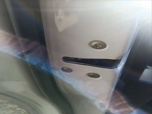 Cerradura Puerta Trasera Izquierda Kia Stonic D4FE