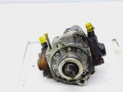Bomba Inyeccion Toyota Avensis 2.2 D-4D EXECUTIVE BERLINA 5-PTAS.) 150CV 110KW