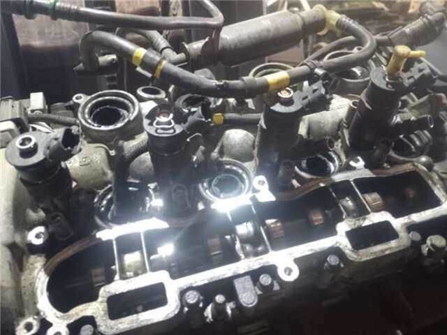 Foto 2ª: Inyectores Peugeot 308 1.6 SPORT [1.6 LTR. - 80 KW HDI FAP CAT (9HZ - DV6TED4)] [9HZ (DV6TED4)]