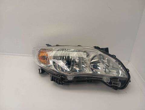 Faro Derecho Toyota Corolla VERSION INDEFINIDA