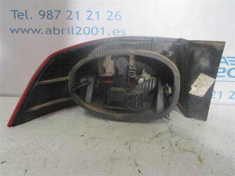 Foto 2ª: Piloto Trasero Derecho Renault Laguna 1.6 16V BG0A BG0L) 107CV 79KW [G / K4M D7] (2005)