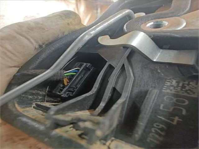 Foto 2ª: Cerradura Puerta Delantera Derecha Bmw Serie 1 114 2.0 120I [2.0 LTR. - 110 KW 16V CAT (N46)]