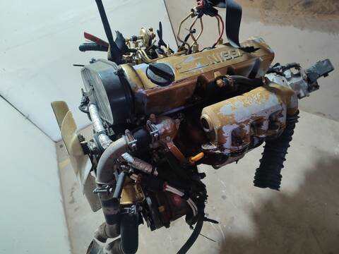 Foto 2ª: Motor Completo Nissan Serena VERSION INDEFINIDA (1993)