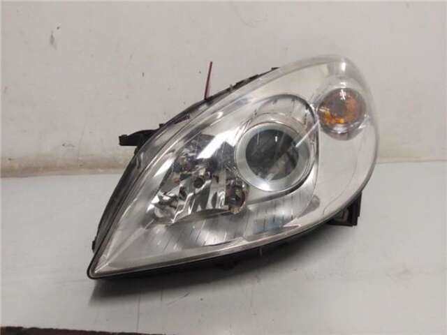 Faro Izquierdo Mercedes Clase B 150 2.0 180 CDI (245.207) [2.0 LTR. - 80 KW CDI CAT]