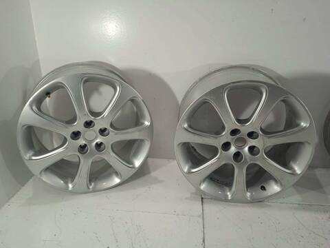 Foto 3ª: Juego LLantas Maserati Quattroporte VERSION INDEFINIDA (2004)