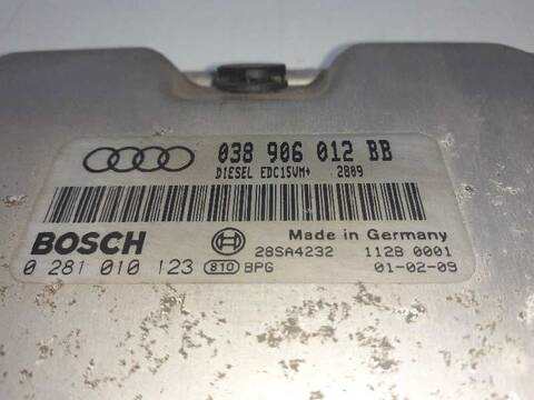 Foto 3ª: Centralita Motor ECU Audi A3 1.9 TDI 110CV 81KW [ASV] (2001)